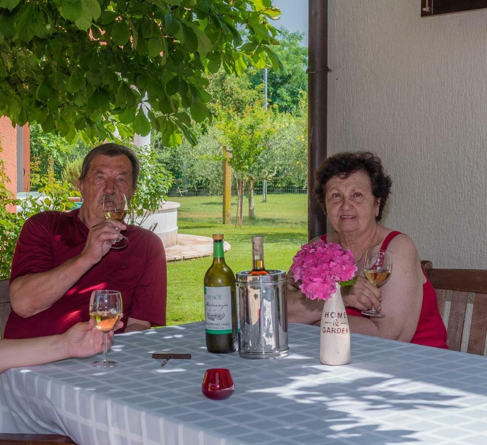 B&B Carmela Umag Exterior foto